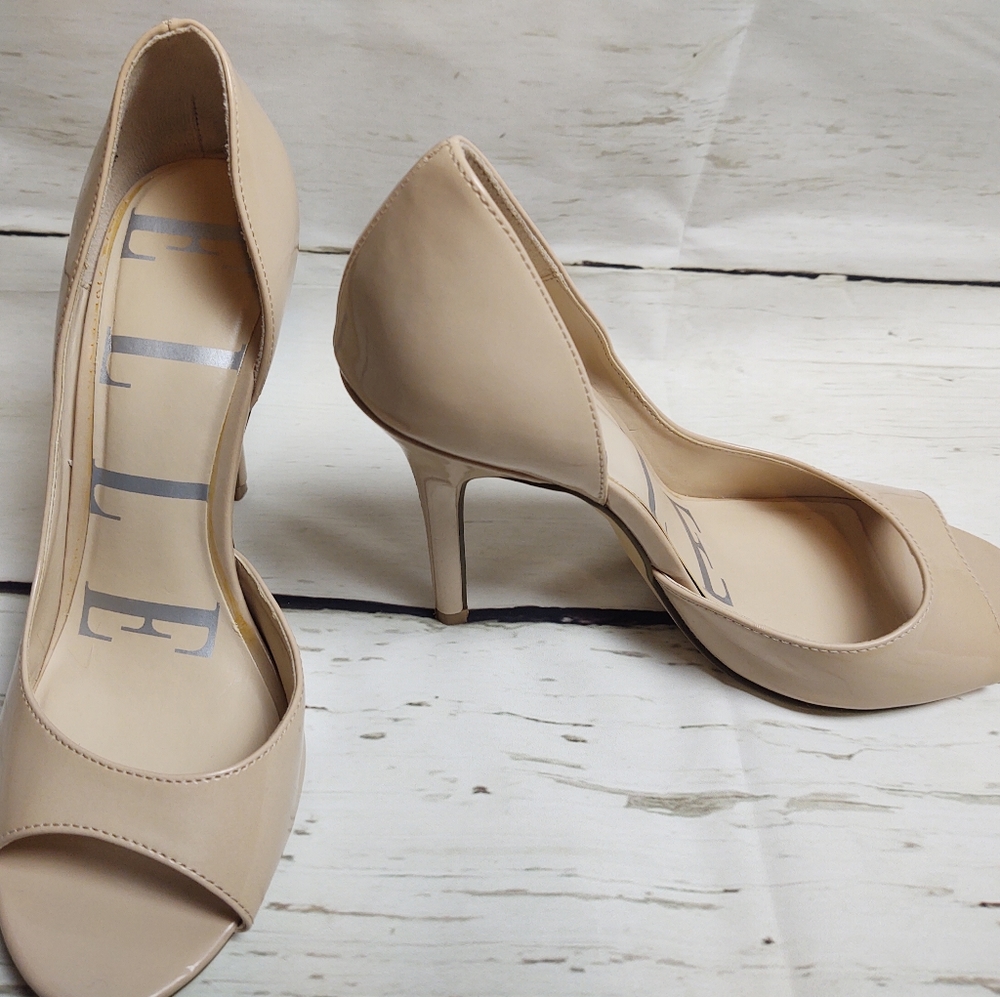 Peep toe heels
